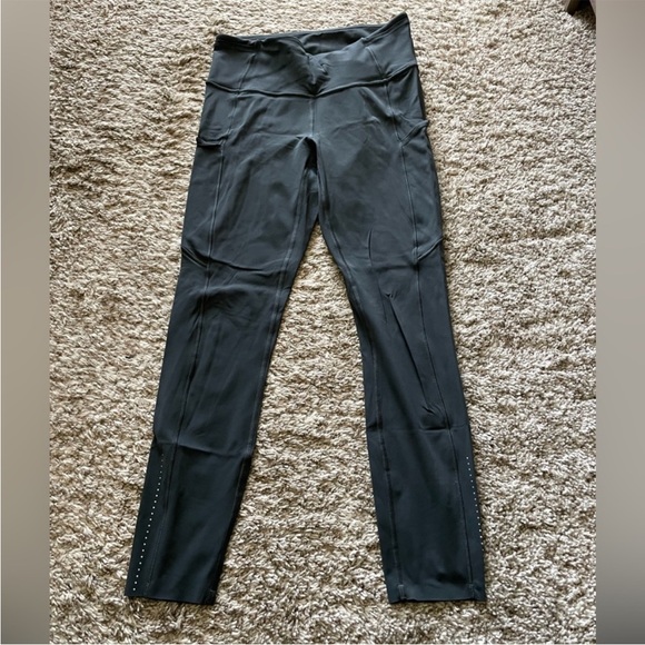Lululemon Fast and Free Leggings - Picture 1 of 4